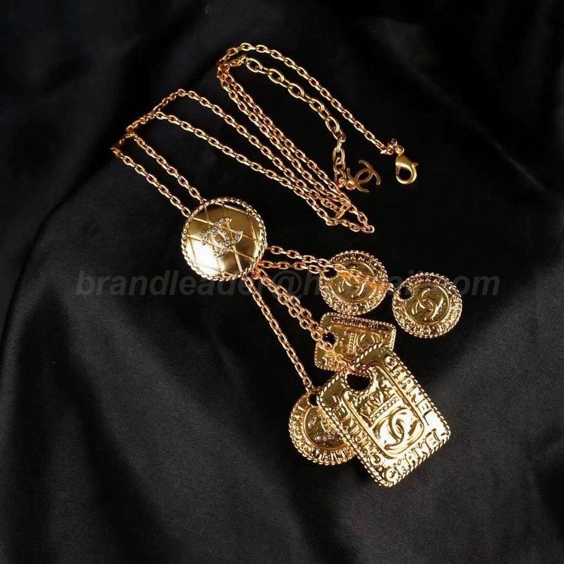 Chanel Necklaces 211